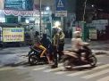 Satlantas Polres Tanjung Perak Tindak Tegas Pelanggar Lalin di Jalan Palmboom