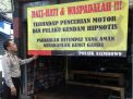 Babinkamtibmas Tambak Sarioso Pasang Banner Waspada Curanmor