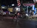 Satlantas Polres Tanjung Perak Lakukan Pengaturan Lalu Lintas Malam Diikuti Penindakan Pelanggar