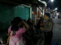 Babinkamtibmas Polsek Pabean Cantikan Sambang Ibu-Ibu, Titip Pesan Cegah Kebakaran