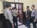 Pantau Kesehatan Tahanan, Polsek Pabean Cantikan Rutin Lakukan Pengecekan