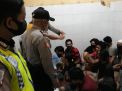 Cegah Tahanan Melarikan Diri, Polsek Asemrowo Laksanakan Pemeriksaan Rutin