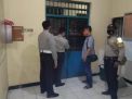 Polsek Kenjeran Cegah Penyelundupan Barang Terlarang Melalui Pengecekan Rutin Ruang Tahanan