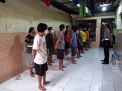 Antisipasi Barang Terlarang, Polsek Krembangan Cek Ruang Tahanan