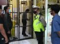 Polsek Asemrowo Pantau Kesehatan Tahanan, Lakukan Pengecekan Setiap Hari