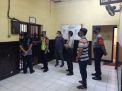 Pantau Kesehatan Tahanan, Polsek Pabean Cantikan Lakukan Pengecekan Setiap Hari