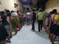 Polsek Krembangan Lakukan Pengecekan Rutin Ruang Tahanan, Antisipasi Barang Terlarang