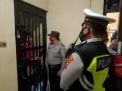 Polsek Semampir Lakukan Pengecekan Rutin Ruang Tahanan, Antisipasi Barang Terlarang & Pantau Kesehatan Tahanan