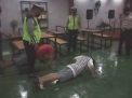 Polsek Asemrowo Lakukan Operasi Pemberlakuan Jam Malam, Datangi Cafe & Warkop Yang Masih Tetap Buka