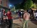 Personil Polsek Pabean Cantikan Bareng Instansi Samping Gelar Operasi Masker di Jalan Stasiun Kota Malam Hari