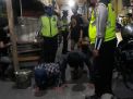 Polsek Asemrowo Sasar Warung & Toko Dalam Gelar Operasi Jam  Malam Serta Penertiban Masker