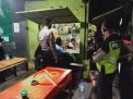 Gelar Operasi Jam Malam, Polsek Krembangan Sasar Warung-Warung