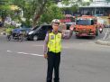 Unit Lantas Polsek Pabean Cantikan Gelar Pengaturan Sore, Bantu Kepulangan Pekerja