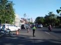 Satlantas Polres Tanjung Perak Lakukan Pengaturan Lalu Lintas Sore