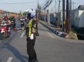 Satlantas Polres Tanjung Perak Gelar Pengaturan Sore Bantu Kepulangan Pekerja