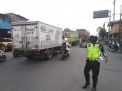 Satlantas Polres Tanjung Perak Gelar Pengaturan Sore Bantu Kepulangan Pekerja