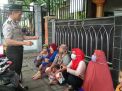 Babinkamtibmas Takal Kedinding, Sampaikan Pesan Tertib Berlalu Lintas