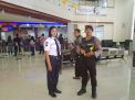 Satsabhara Polres Tanjung Perak Lakukan Pengamanan Bank BRI