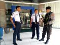 Satsabhara Polres Tanjung Perak Gelar Patroli Dialogis di Kantor Bank