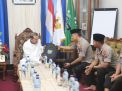 Kapolres Tanjung Perak Bersama PJU & Kapolsek Jajaran Sambang Habib Lutfi Bin Yahya di Pekalongan