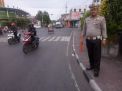 Polsek Semampir Atur Lalu Lintas Sore di Jalan Karang Tembok