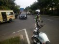 Satlantas Polres Tanjung Perak Lakukan Pengaturan Sore, Beri Pelayanan Masyarakat