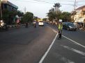 Satlantas Polres Tanjung Perak Lancarkan Kepulangan Pekerja Lewat Pengaturan Sore