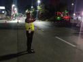 Satlantas Polres Tanjung Perak Lakukan Pengaturan Malam, Antisipasi Kecelakaan & Kriminalitas Jalanan