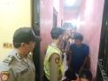 Antisipasi Penyelundupan Narkoba, Polsek Semampir Laksanakan Pengecekan Ruang Tahanan