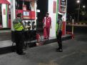 Polsek Pabean Cantikan Gelar Patroli Malam di SPBU, Antisipasi Kerawanan