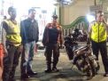 Bareng Satpol PP, Polsek Semampir Lakukan Pengamanan di Wisata Religi Ampel