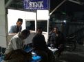 Babinkamtibmas Perak Timur Sambang Pemukiman, Sampaikan Pesan Waspada Orang Tak Dikenal