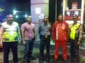Pantau Keamanan SPBU, Polsek Asemrowo Gelar Patroli Malam