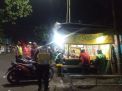Polsek Pabean Cantikan Gelar Patroli di Warkop, Sampaikan Pesan Jaga Jarak