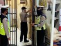 Cegah Tahanan Melarikan Diri, Polsek Asemrowo Laksanakan Pengecekan Pagi & Malam