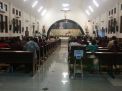 Polsek Krembangan Amankan Kebaktian di Gereja Santo Mikael
