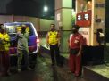 Polsek Asemrowo Sambang SPBU, Sampaikan Himbauan Waspada Kriminalitas