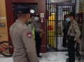 Pantau Kesehatan Tahanan, Polsek Asemrowo Lakukan Pengecekan Malam Hari