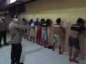 Polsek Krembangan Lakukan Pengecekan Rutin, Cegah Tahanan Melarikan Diri & Antisipasi Tahanan Sakit