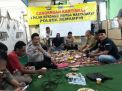 Kapolsek Semampir Pimpin Cangkrukan, Bahas Siskamling & Pemilu Damai