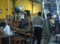 Polsek Kenjeran Gelar Operasi Jam Malam Bersama Satpol PP Kecamatan Bulak