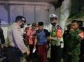 Polsek Pabean Cantikan Gelar Operasi Masker Malam Hari di Jalan Stasiun Kota
