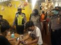Polsek Asemrowo Gelar Operasi Pemberlakuan Jam Malam, Sasar Warung-Warung