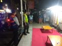 Polsek Semampir Gelar Operasi Jam Malam, Sasar Warung & Pedagang Buah di Jalan Pegirian