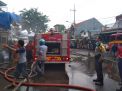 Polsek Semampir Masih Terus Selidiki Penyebab Kebakaran Gudang di Jalan Kunti