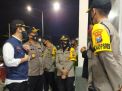 Kapolres Tanjung Perak Dampingi Wakapolda Jatim Pantau Kesiapan Personil Pos Pol Suramadu