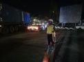 Satlantas Polres Pelabuhan Tanjung Perak Atur Lalu Lintas Malam, Antisipasi Laka