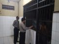 Polsek Kenjeran Cek Rutin Tahanan Usai Apel Malam