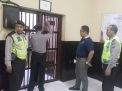 Polsek Pabean Cantikan Pantau Kesehatan Tahanan Lewat Pengecekan Setiap Hari