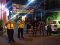 Polsek Semampir Gelar Patroli Malam di Kampung Tangguh, Pastikan Penerapan Protokol Kesehatan